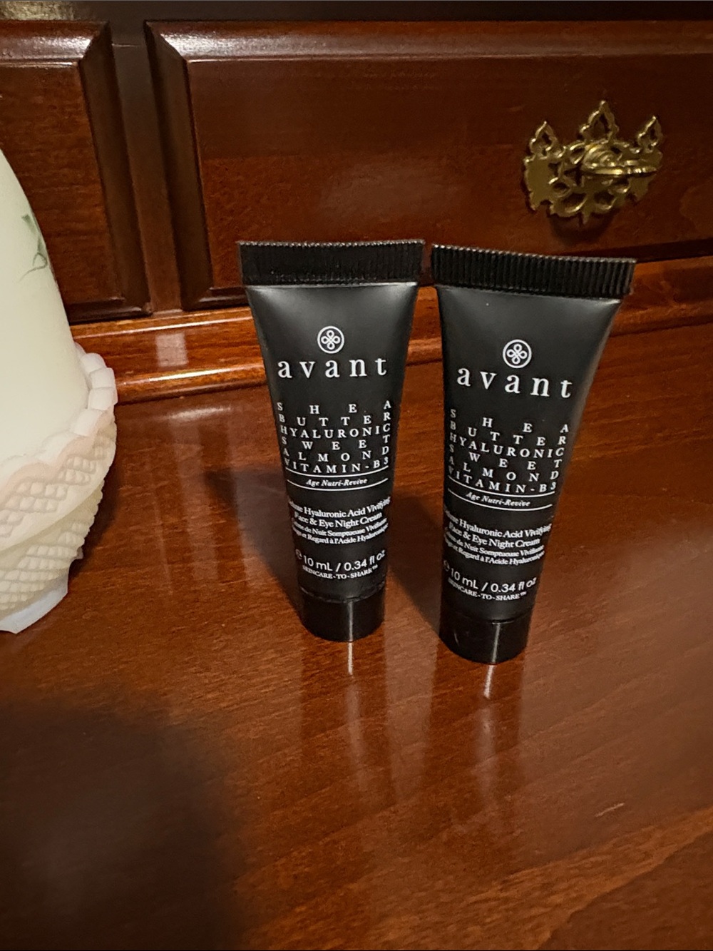Avant Travel Shea Butter Hyaluronic Night Cream Duo